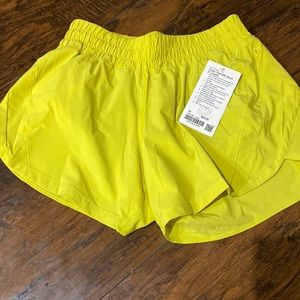 NWT: Lululemon Track That MR Short 5” size 10